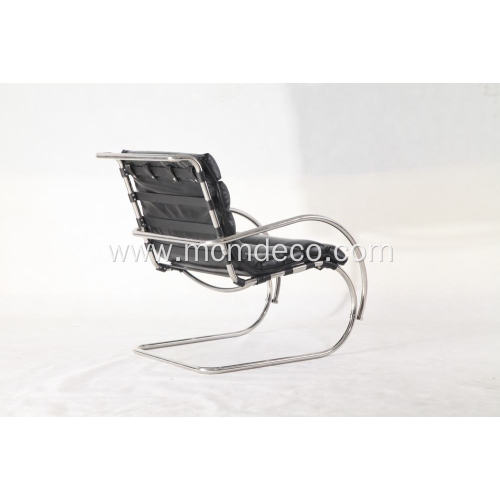 black leather Mr lounge chair